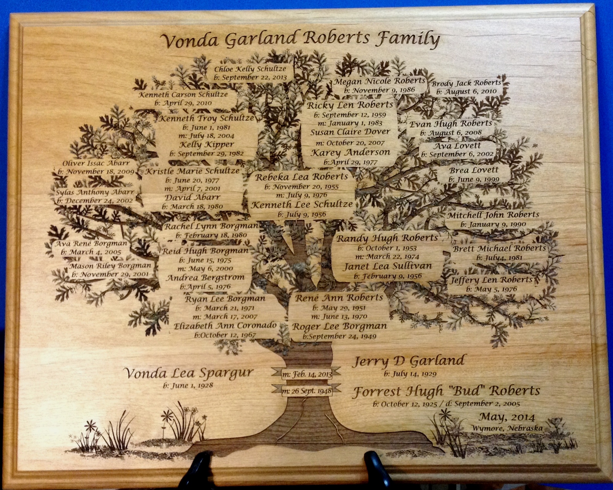 Vonda Garland Roberts Familytree Plaque